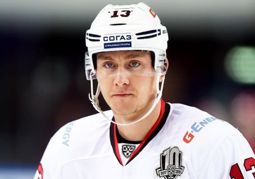 Николая Лемтюгова выписали из реанимации. Хоккеист пробыл без сознания 10 дней