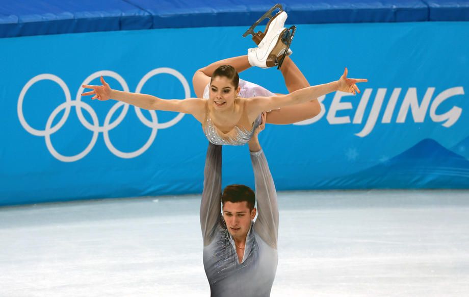 Олимпийские чемпионы Мишина и Галлямов посетят матч «Зенита» против «Барселоны» Олимпийские чемпионы Мишина и Галлямов посетят матч «Зенита» против «Барселоны»