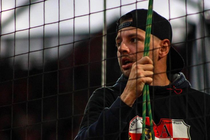 Болельщику «Спартака» не удалось обжаловать решение суда, он не сможет посещать спортивные мероприятия полтора года Болельщику «Спартака» не удалось обжаловать решение суда, он не сможет посещать спортивные мероприятия полтора года