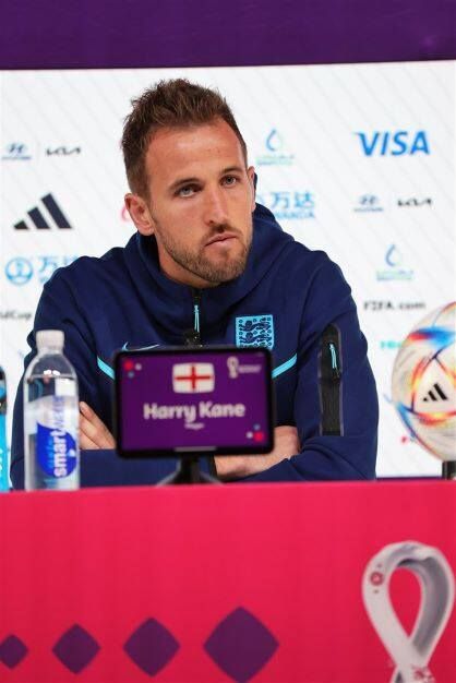 ФИФА запретила Кейну носить повязку в поддержку ЛГБТ на матчах ЧМ-2022