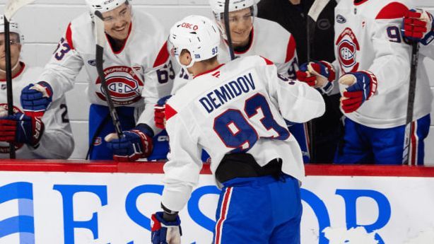 Россиянин Демидов стал лучшим бомбардиром сезона НХЛ среди новичков