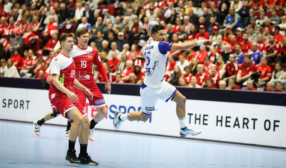 Сборная России проиграла все матчи чемпионата Европы и пропустит Олимпиаду