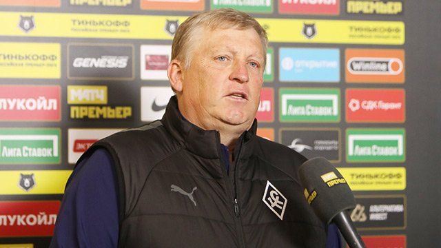 Осинькин рассказал о ходе переговоров с экс-футболистом «Манчестер Сити» Осинькин рассказал о ходе переговоров с экс-футболистом «Манчестер Сити»