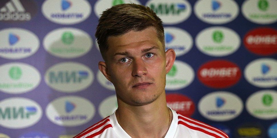 Сорокин подписал контракт с «Краснодаром», но остался в «Рубине» до конца сезона Сорокин подписал контракт с «Краснодаром», но остался в «Рубине» до конца сезона