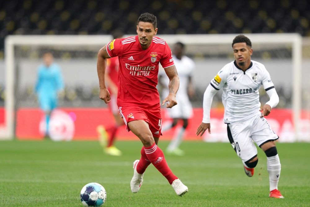 Лукас Вериссимо