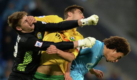 Матчи «Зенита» и ЦСКА в чемпионате перенесли из-за выхода команд в финале Кубка России Матчи «Зенита» и ЦСКА в чемпионате перенесли из-за выхода команд в финале Кубка России