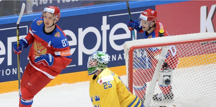 Войнов, Шипачев и Дадонов сыграют за Россию