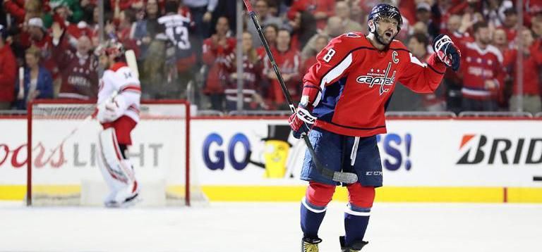 Овечкин помог «Вашингтону» разгромить «Каролину» и снова переписал историю НХЛ