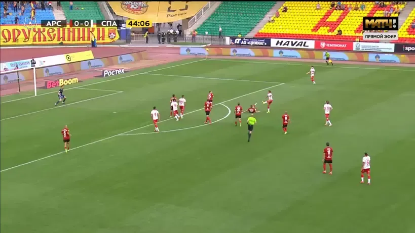 Спартак не знает, что делать в атаке