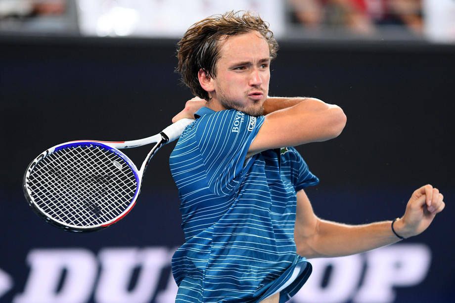 Шарапова и Медведев узнали соперников на Australian Open