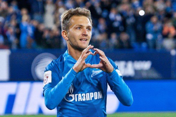 Экс зенитовец Доменико Кришито: В 10 минутах от страшной смерти в Генуе Экс зенитовец Доменико Кришито: В 10 минутах от страшной смерти в Генуе