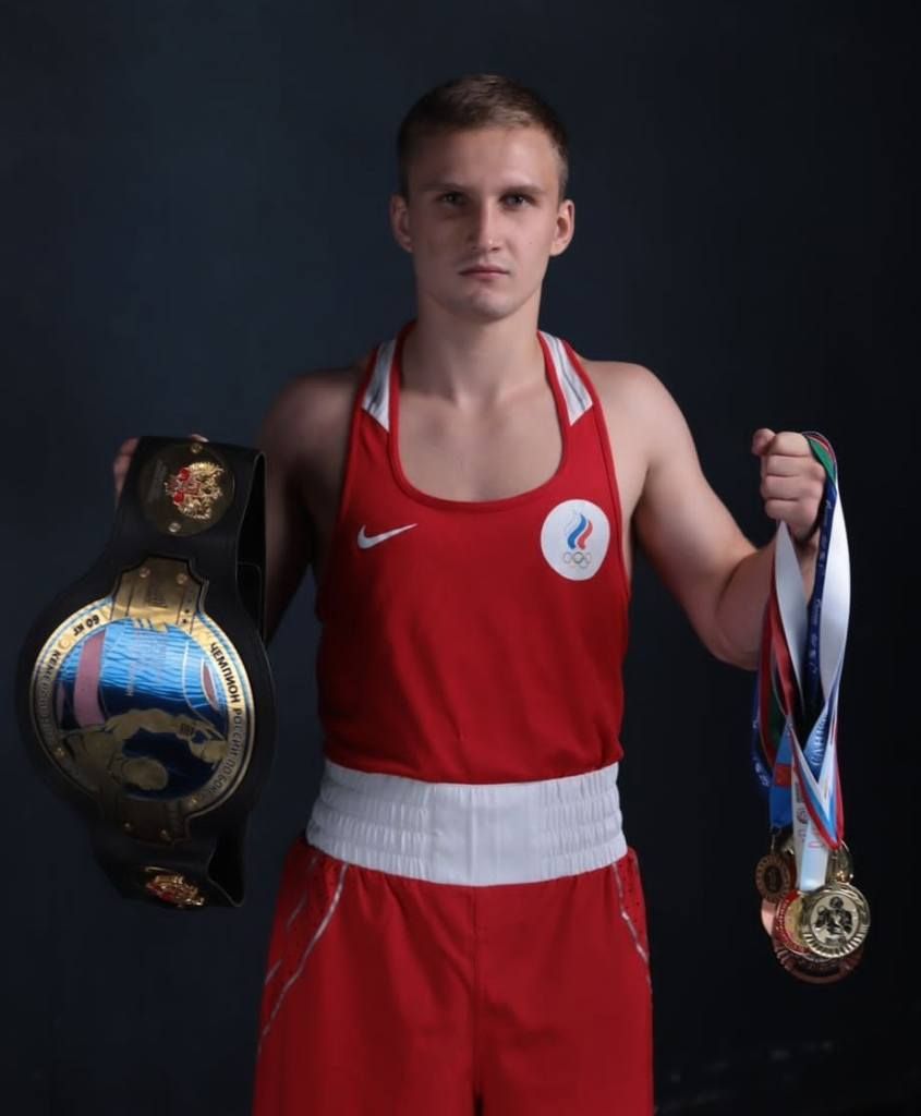 28_00_Шумков Лидер Чемпион.jpeg