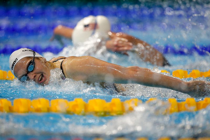 Светлана Чимрова завоевала золото на ЧЕ по плаванию на короткой воде