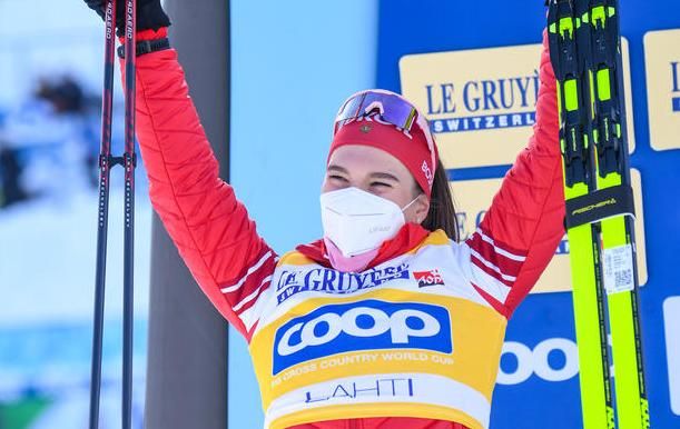 Непряева получит Большой хрустальный глобус, несмотря на отстранение россиян