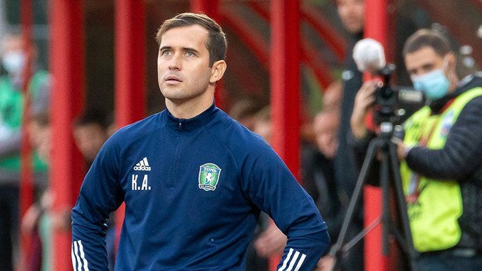 Кержаков принял «Томь» с тремя очками после 11 туров. Команда выдала хорошую серию, может остаться в ФНЛ