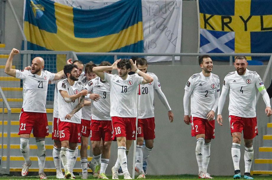 Игрок «Рубина» Кварацхелия помог сборной Грузии обыграть Швецию, оформив дубль