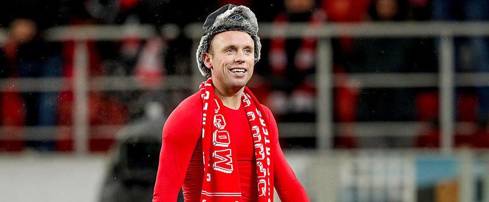 Луис Адриано: Может, фанаты «Спартака» не понимают, что мы действительно поддерживаем Глушакова? Мы выходим за него на поле