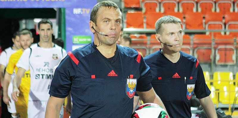 Публичное покаяние и сеанс VAR для прессы