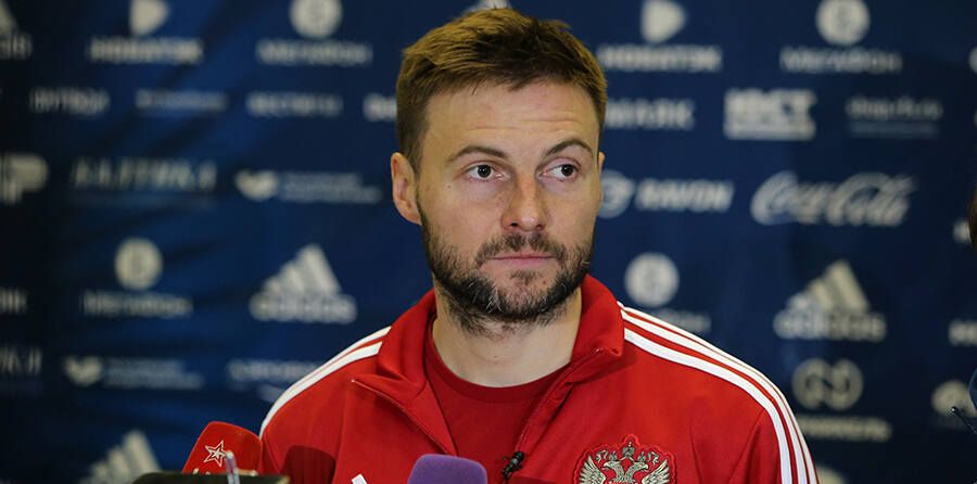 Владимир Гранат: Играя от обороны, три мяча Испании не забьешь