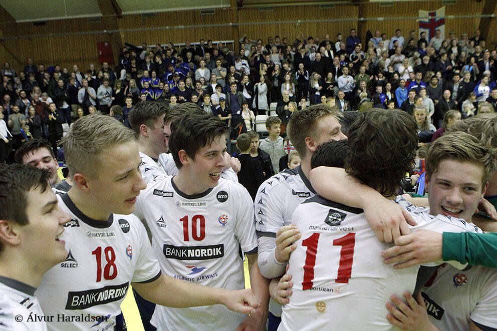 Сборная Фарерских островов переписала историю