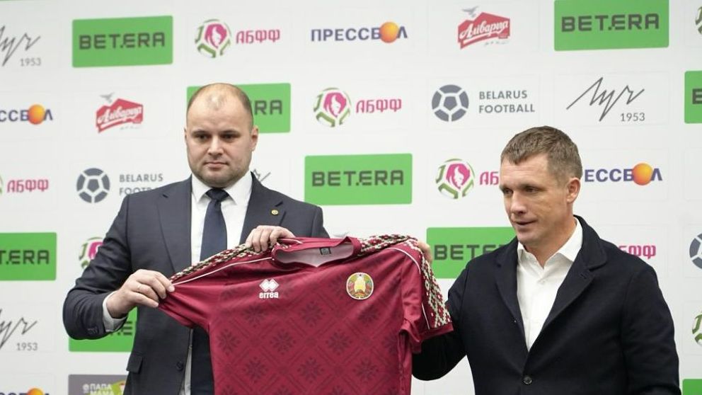 Виктор Гончаренко возглавил сборную Беларуси. Контракт до 2030 года