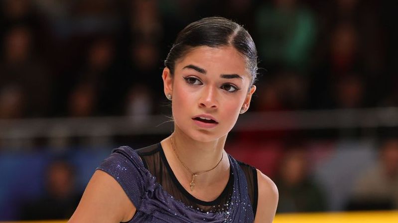 Синицына рассказала об общении с Аделией Петросян