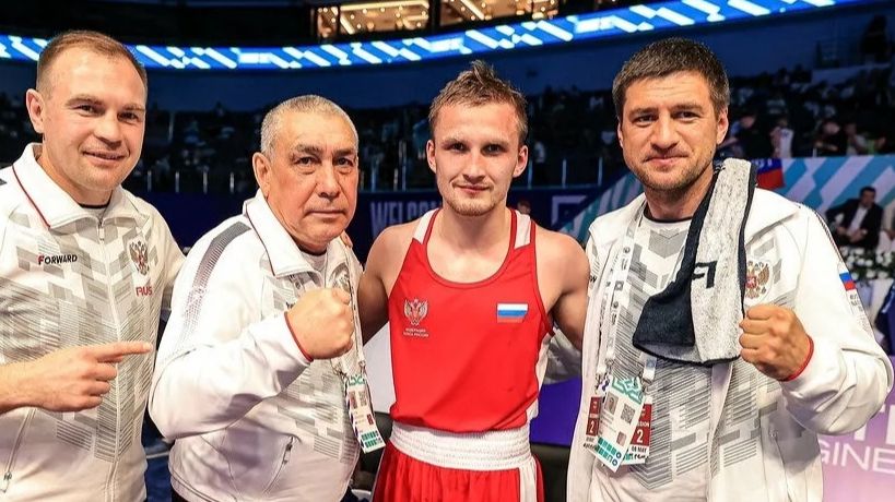 «Без флага наша страна теряет величие». Чемпион мира Шумков – об участии в Олимпиаде