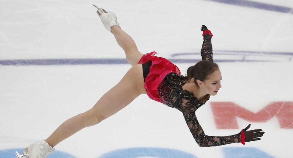 Канада пошла против Медведевой, но Женю в борьбе с Загитовой поддержали американцы. Передел мира между двумя примами продолжается