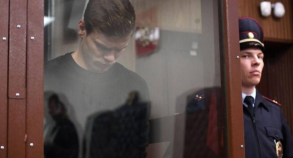 «Я знаю, ты отличный парень». Еще один игрок «Крыльев Советов» поддержал Кокорина