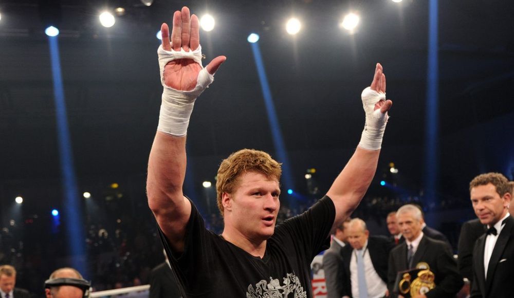 Олимпийский чемпион Поветкин объявил об уходе из политики