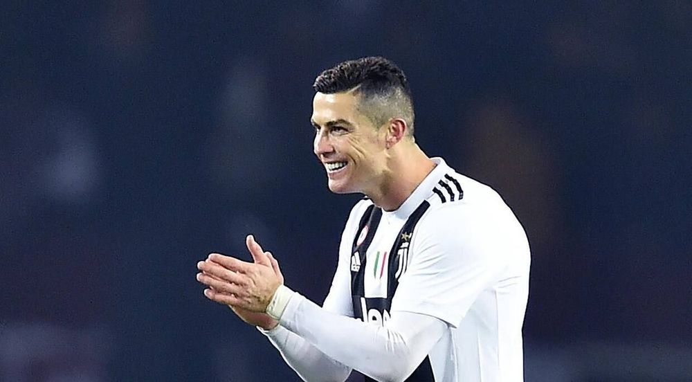 «Геи немножко больные». Бывший капитан «Зенита» заявил, что готов терпеть гея в команде, только если он будет как Роналду «Геи немножко больные». Бывший капитан «Зенита» заявил, что готов терпеть гея в команде, только если он будет как Роналду