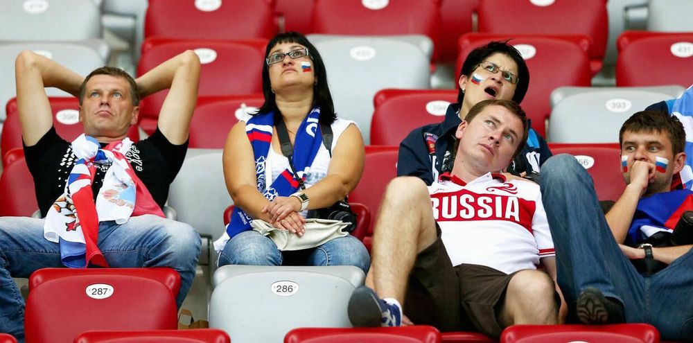 Российский футбол в неудобной позе