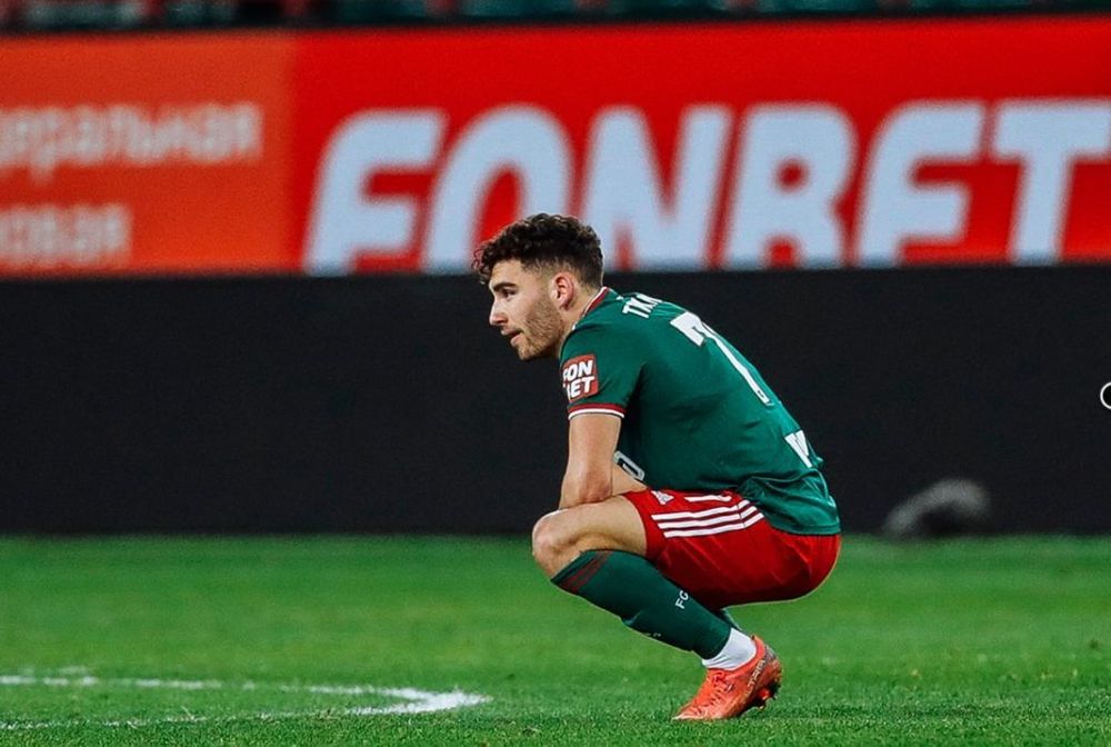 СМИ раскрыли причину несостоявшегося трансфера Тикнизяна в «Зенит»