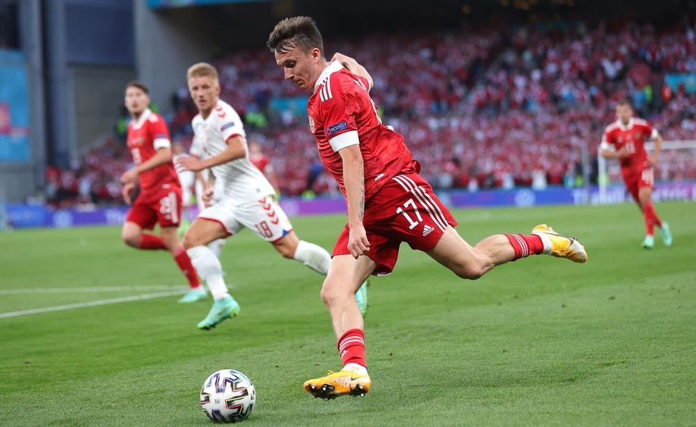 Головин прокомментировал разгром от Дании