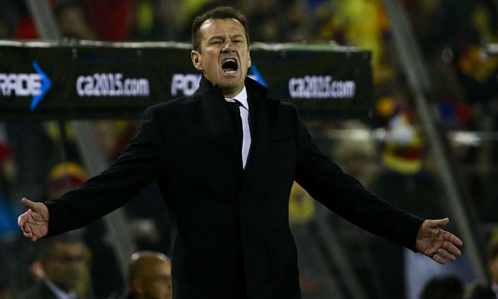 Карлос Дунга уволен из бразильской сборной