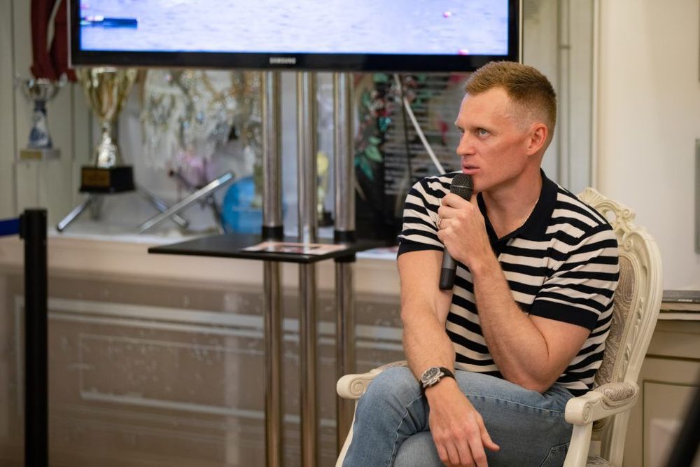 Постригай: Выступать под нейтральным статусом? Если так можно, то хорошо