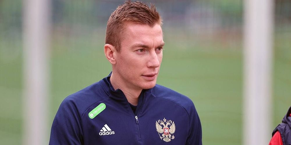 Семенов решил завершить карьеру в сборной России после заявлений Карпина Семенов решил завершить карьеру в сборной России после заявлений Карпина