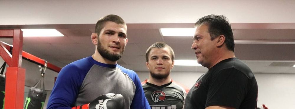 Стало известно, что будет с титулом чемпиона UFC в легком весе после ухода Нурмагомедова
