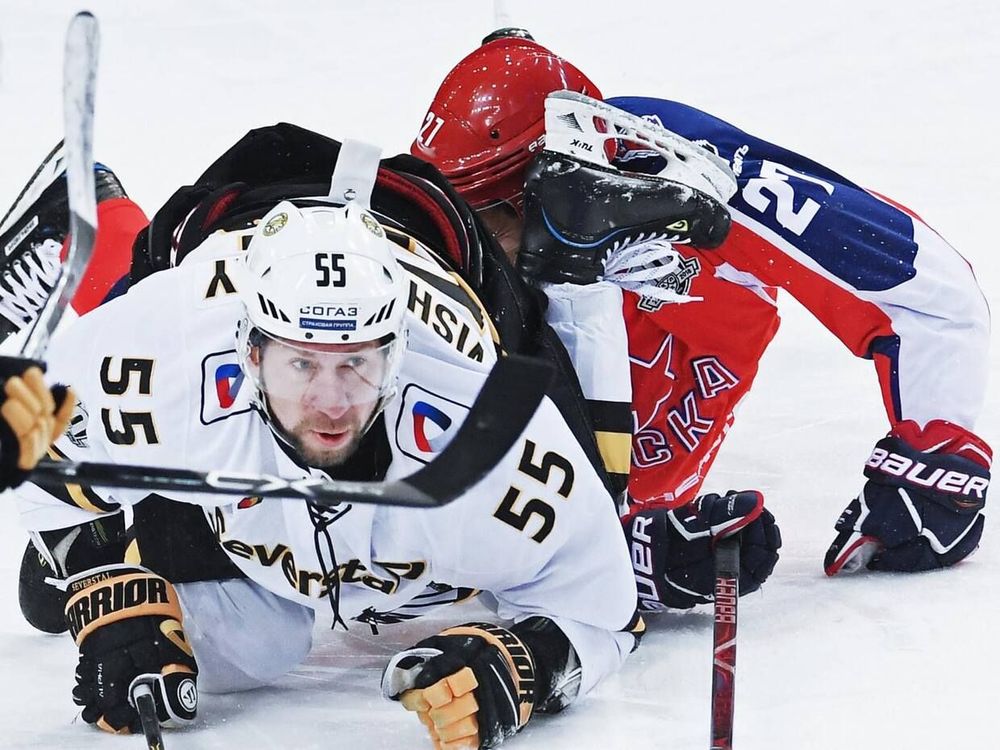 Олимпионикам досталось от «Черепа»