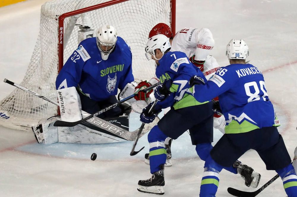 Словенская солянка. Муршака и компанию привез в Пхенчхан финский тренер Саволайнен Словенская солянка. Муршака и компанию привез в Пхенчхан финский тренер Саволайнен