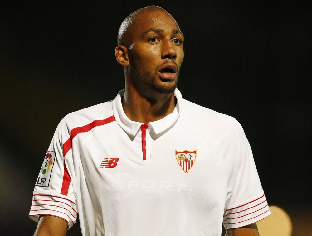 «Ювентус» вступил в борьбу за Н`Зонзи «Ювентус» вступил в борьбу за Н`Зонзи