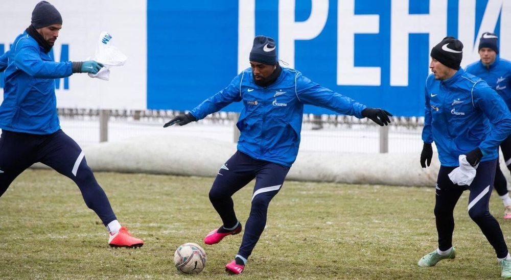 Волга - Зенит: трансляция онлайн