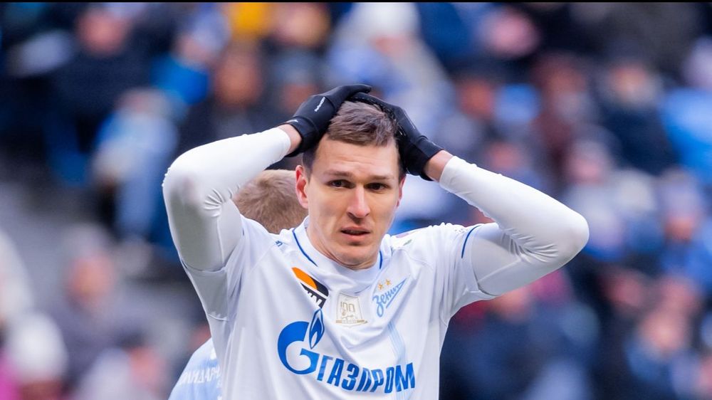 Хомуха: Соболев должен решить, играть ли в другом клубе или оставаться в «Зените