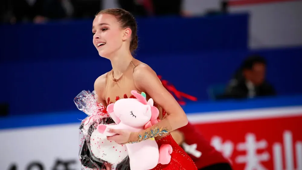 Первый канал решил вопрос со зрителями на третьем этапе Кубка России в Сочи Первый канал решил вопрос со зрителями на третьем этапе Кубка России в Сочи