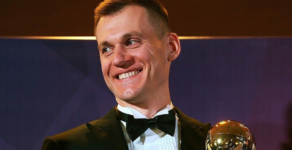 Фанат спросил вратаря «Спартака», не собирается ли он закончить карьеру. Вот что ответил игрок
