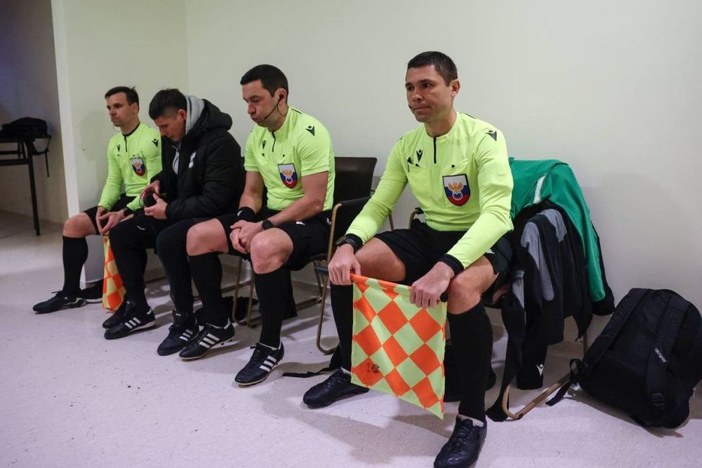 «Работа судьи со среднемесячной зарплатой в 400 тысяч не может быть непривлекательной». Как РФС повышает уровень судейства в России? «Работа судьи со среднемесячной зарплатой в 400 тысяч не может быть непривлекательной». Как РФС повышает уровень судейства в России?