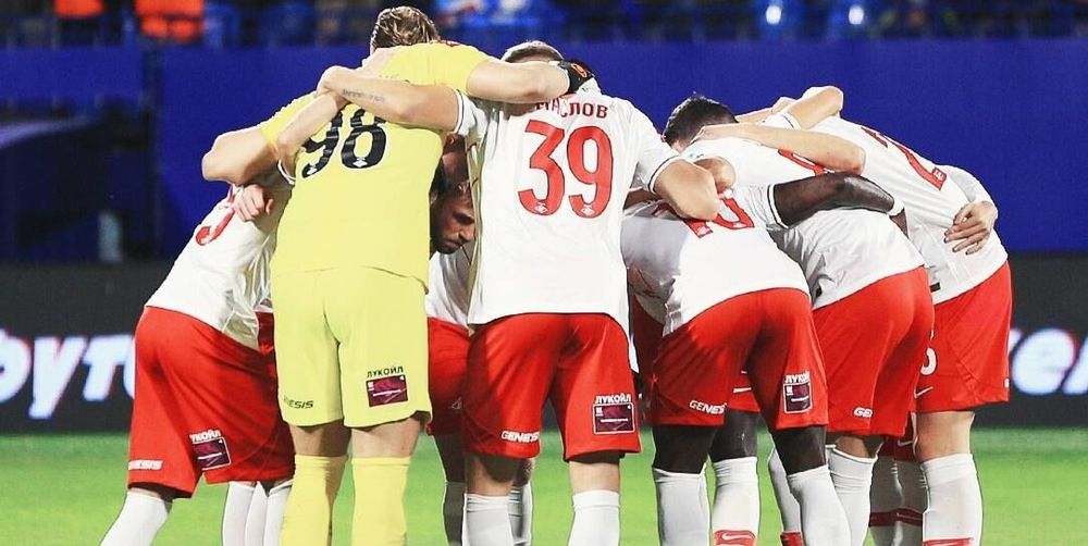 Хусаинов назвал ошибки, которые допустил Сухой в матче «Факел» – «Спартак» Хусаинов назвал ошибки, которые допустил Сухой в матче «Факел» – «Спартак»