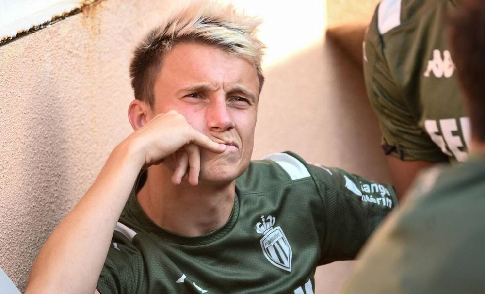 Головин о судьях во Франции: Здесь квалификация арбитров слабая – или что?