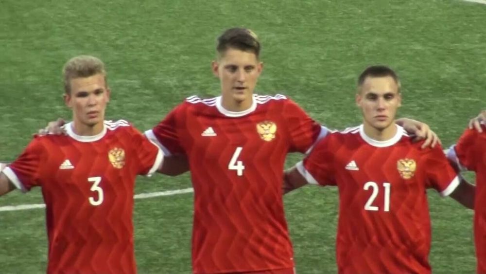 Юношеская сборная России вылетела с чемпионата Европы Юношеская сборная России вылетела с чемпионата Европы