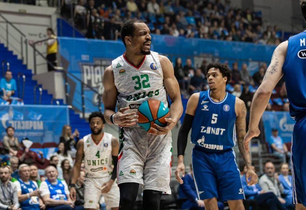 «Зенит» вырвал победу у УНИКСА и сравнял счет в полуфинальной серии Единой Лиги ВТБ «Зенит» вырвал победу у УНИКСА и сравнял счет в полуфинальной серии Единой Лиги ВТБ